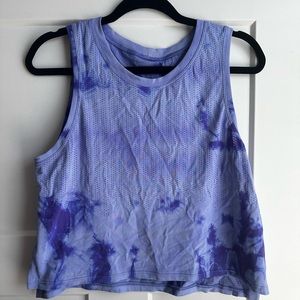 Lululemon crop tank size 8